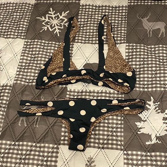 Acacia Dotty Set - Picture 5 of 5